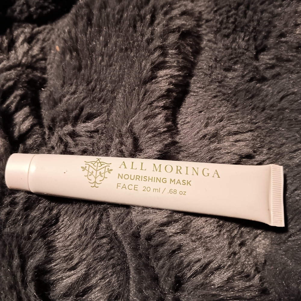 Nourishing Face Mask - White